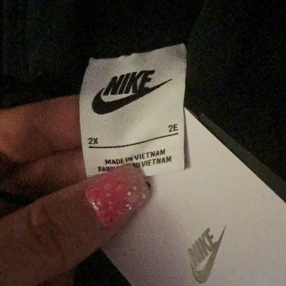 Nike women's hoodie - Picture 2 of 3
